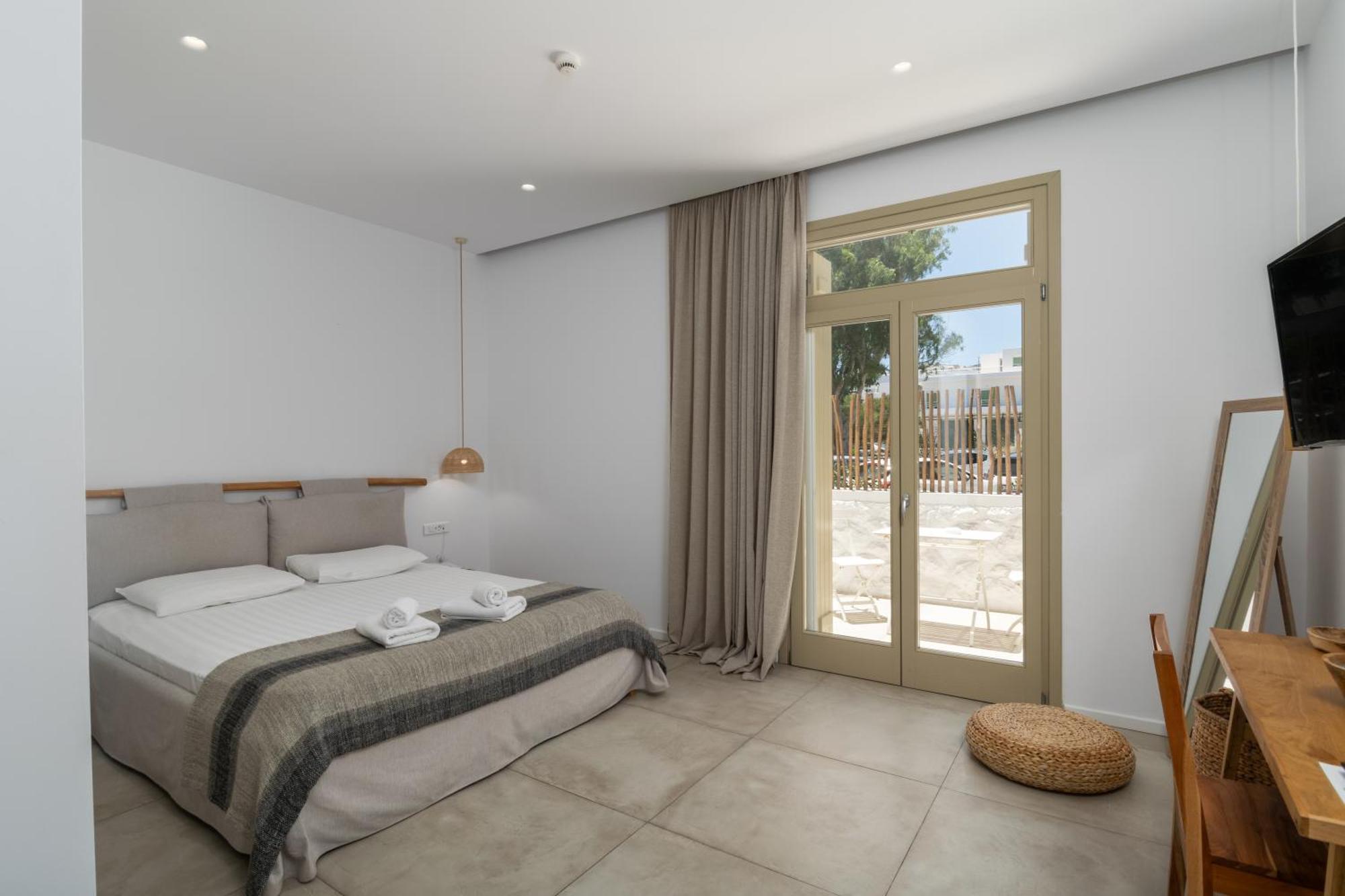Arco Solium Suites Adamantas  Exteriér fotografie