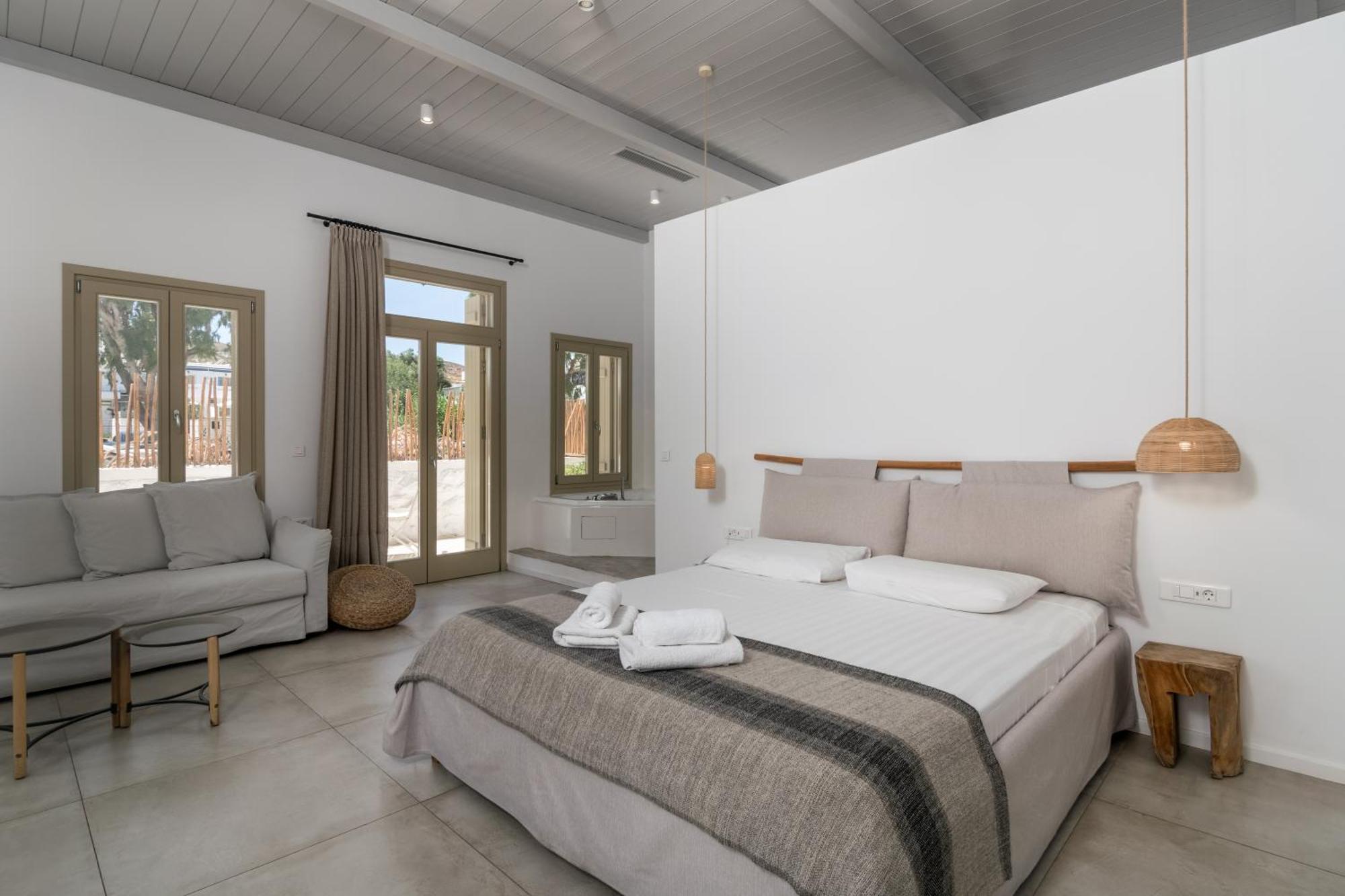 Arco Solium Suites Adamantas  Exteriér fotografie